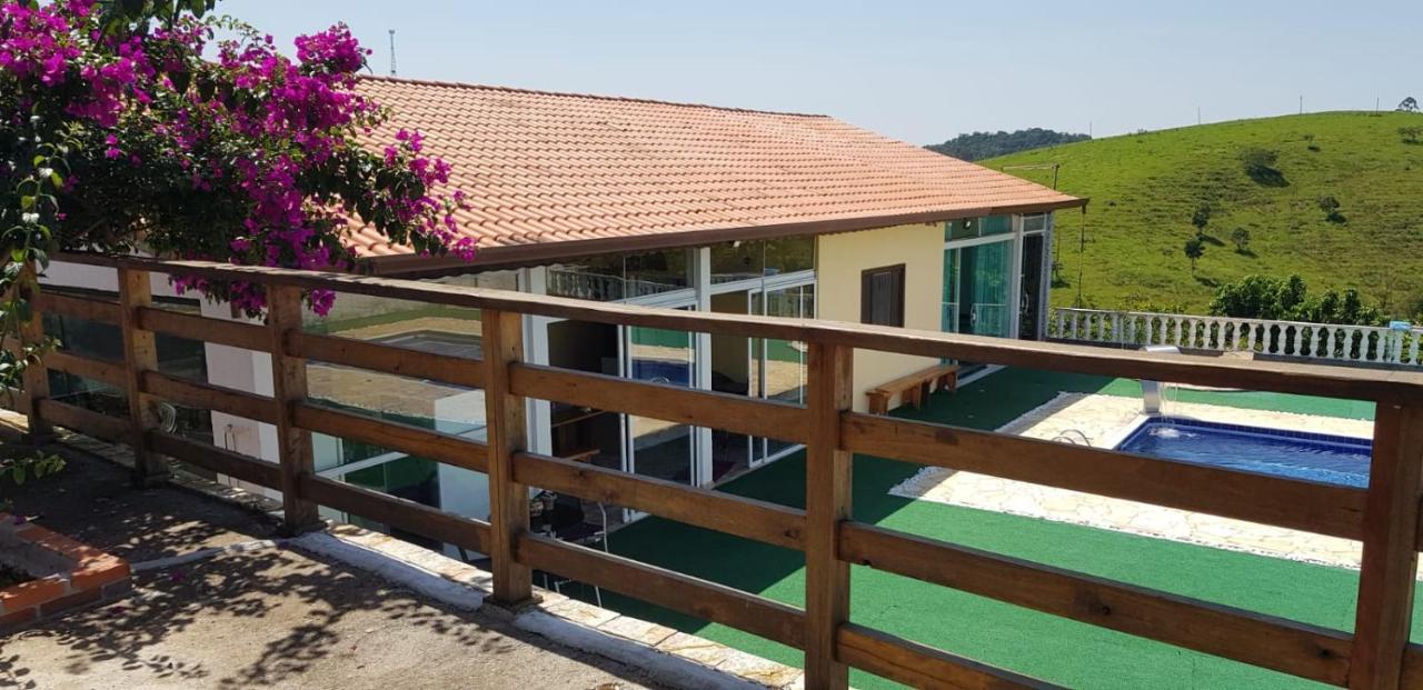 Vila Chacara Sonia Pompeu Igaratá Exteriér fotografie